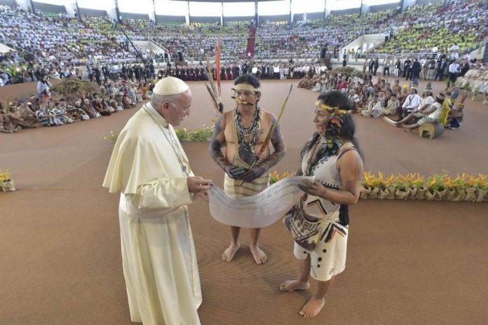 papa-francisc-indigenas-1024x682
